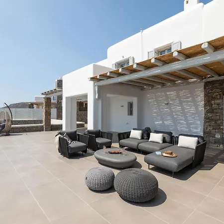 Hadi * Mykonos Town
